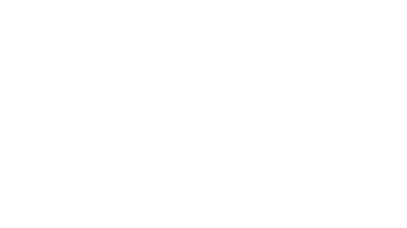 La Isla flotante con su torre central, pistas, laberinto y ciudadanos compitiendo junto a sus Bots